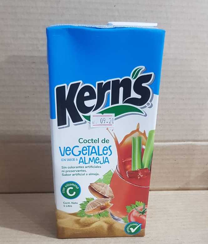 Coctel de Vegetales con sabor a Almeja caja de 1 litro